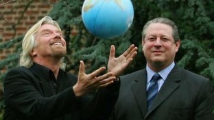 Al Gore és Branson együtt mennek az Antarktiszra