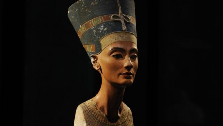 Megtalálták Nofertiti portréját