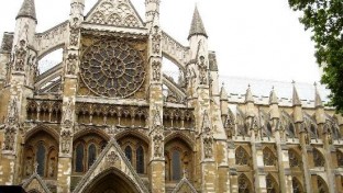 Londonban megnyitották a Westminster Apátságot