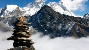 Új utakat próbálnak ki a Mount Everesten