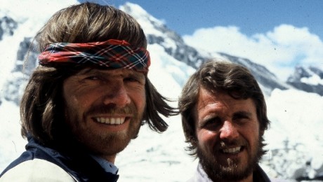 35 éve mászták meg először oxigénpalack használata nélkül a Mount Everestet