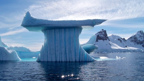 Egyre kisebb az Antarktisz feletti ózonlyuk