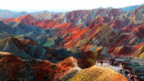 Fedezd fel Kína cukorka színű hegyvidékét!