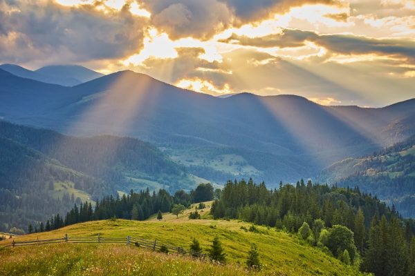 Erdély természeti látnivalók – a Kárpátok varázslatos világa